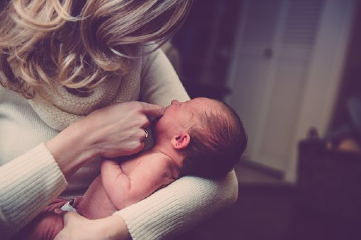 9 Cách Chăm Sóc Mẹ Và Bé Sơ Sinh Tại Bệnh Viện Hiệu Quả Nhất | Hoàn Mỹ